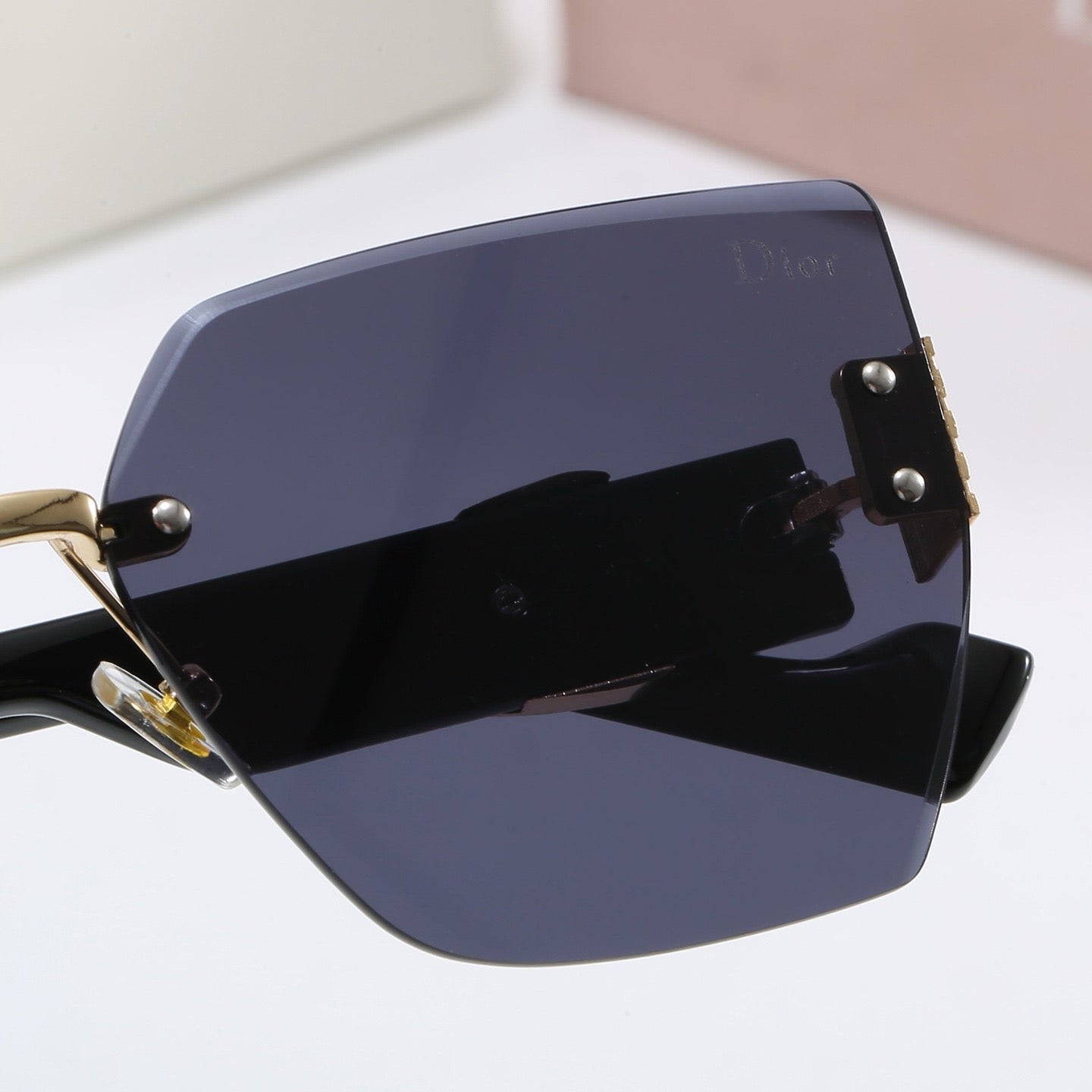 4-Color Fashion CD Sunglasses