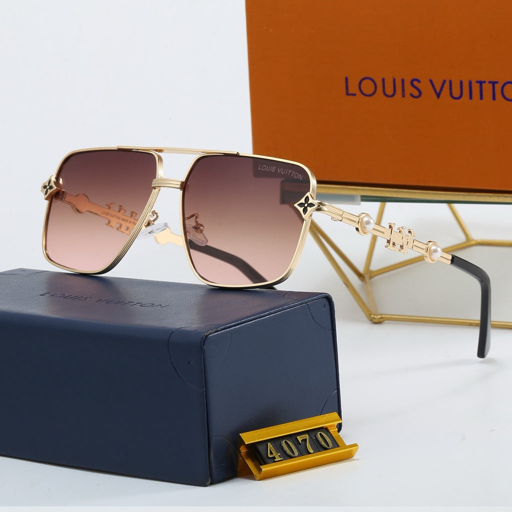 5-Color Fashionable Four-Leaf Clover Sunglasses