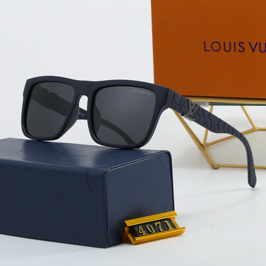 4-Color Fashionable Four-Leaf Clover Sunglasses