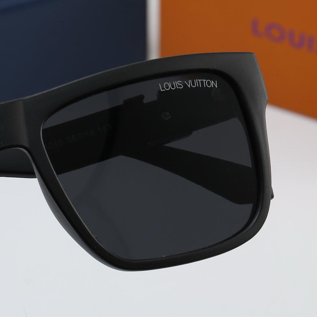 4-Color Fashionable Four-Leaf Clover Sunglasses