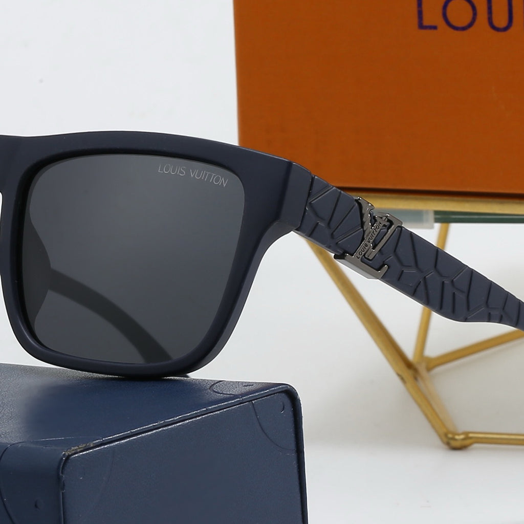 4-Color Fashionable Four-Leaf Clover Sunglasses