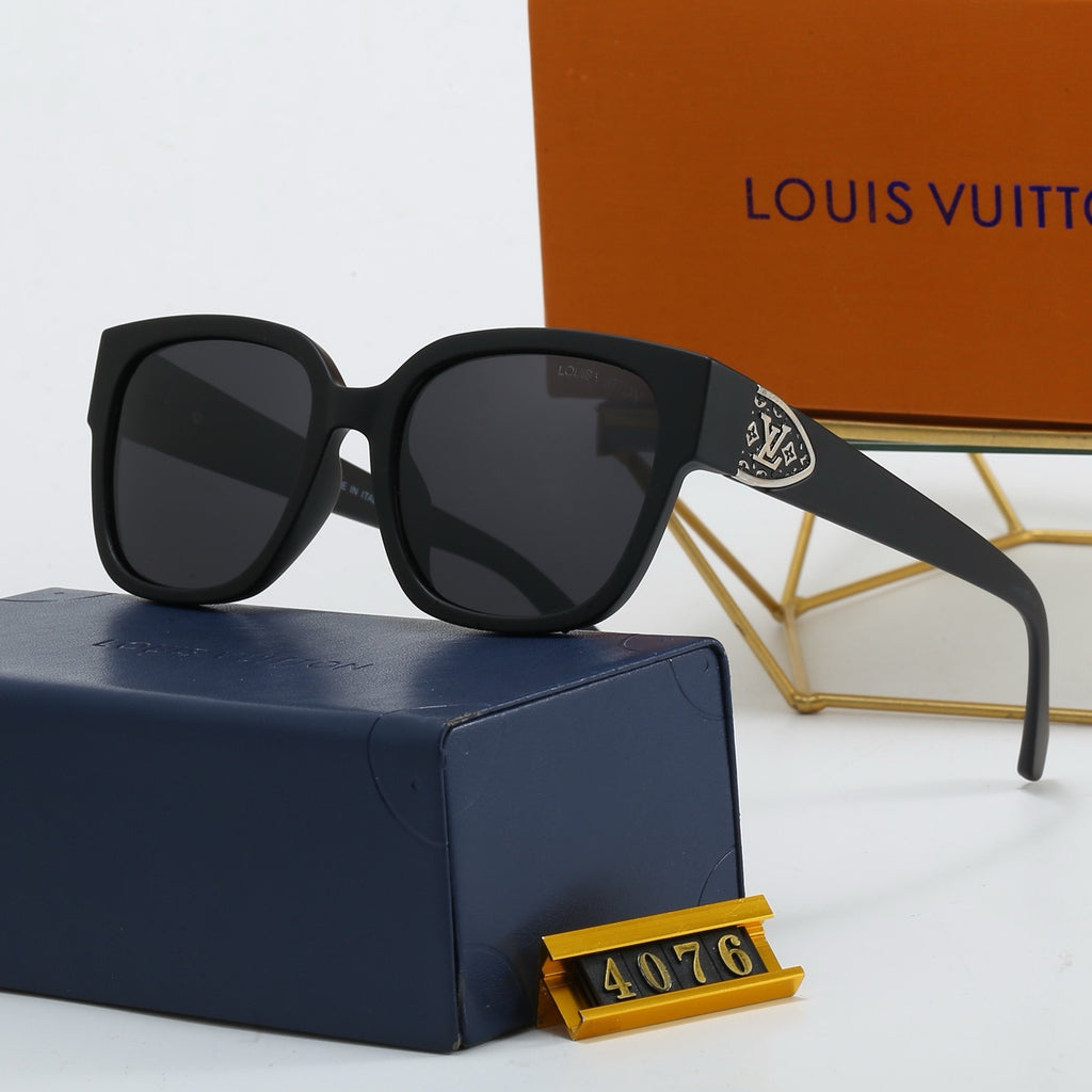 5-Color Fashionable Four-Leaf Clover Sunglasses