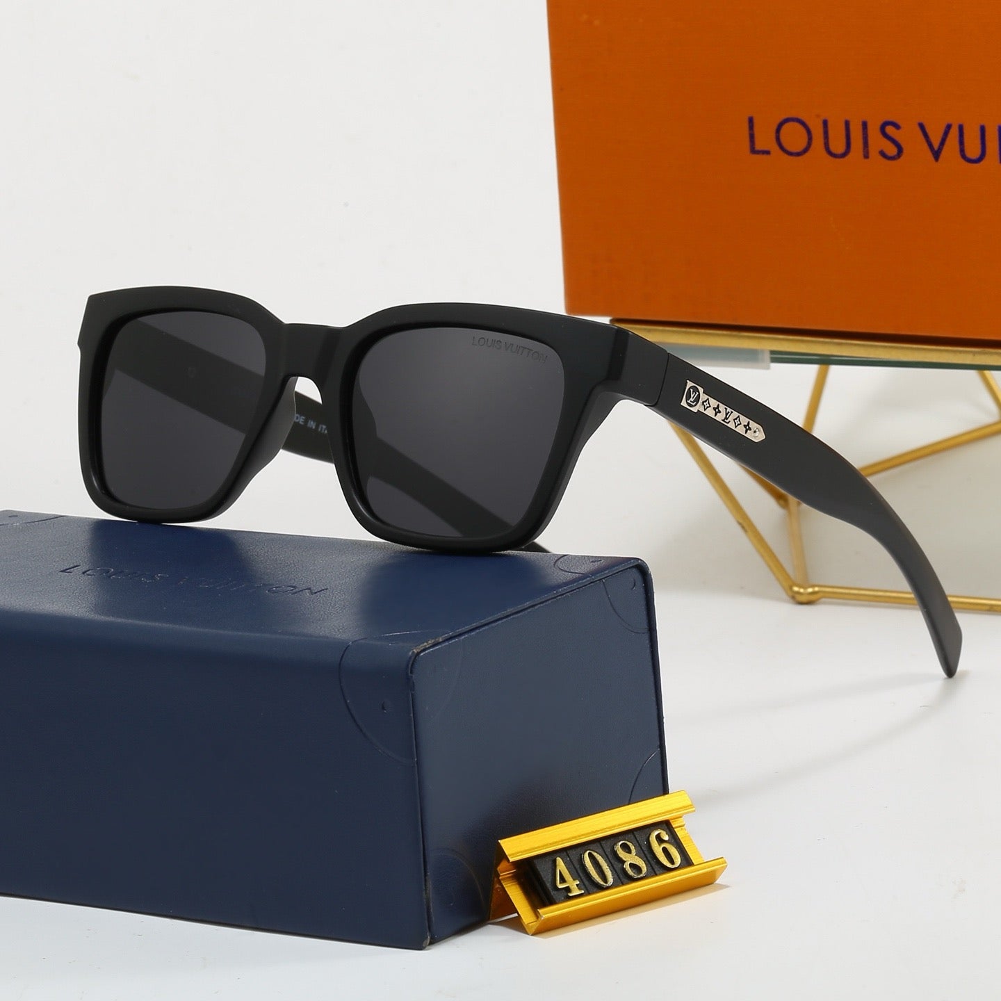5-Color Fashionable Four-Leaf Clover Sunglasses