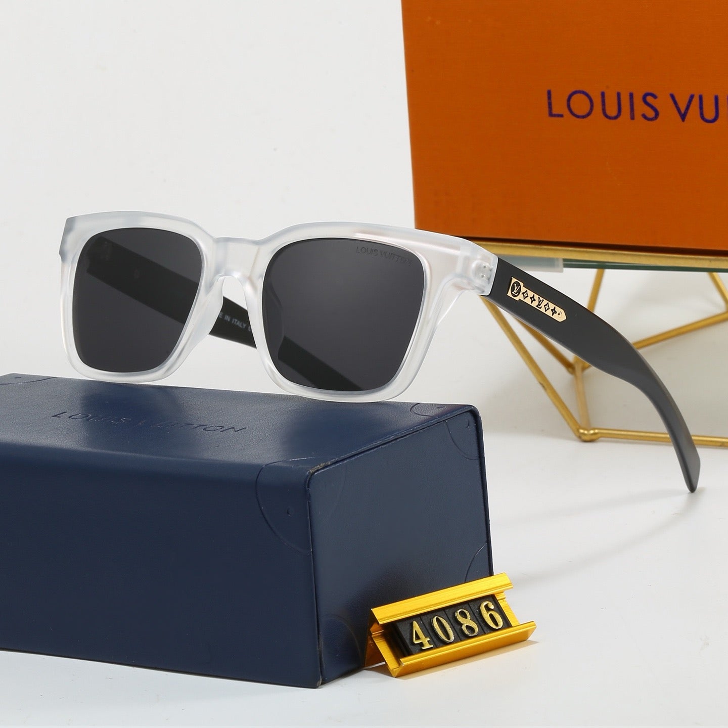 5-Color Fashionable Four-Leaf Clover Sunglasses