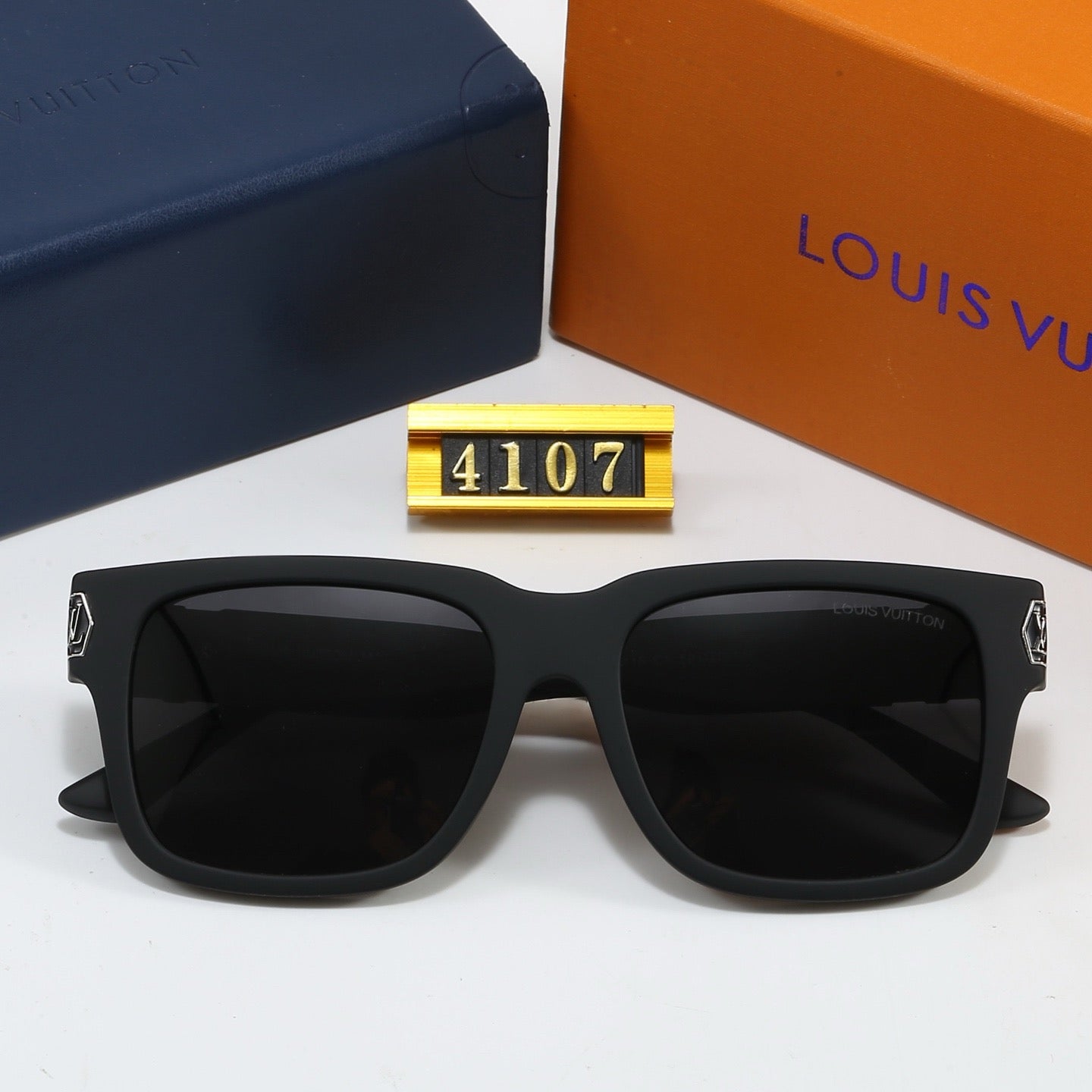 5-Color Fashion Four-Leaf Clover Sunglasses