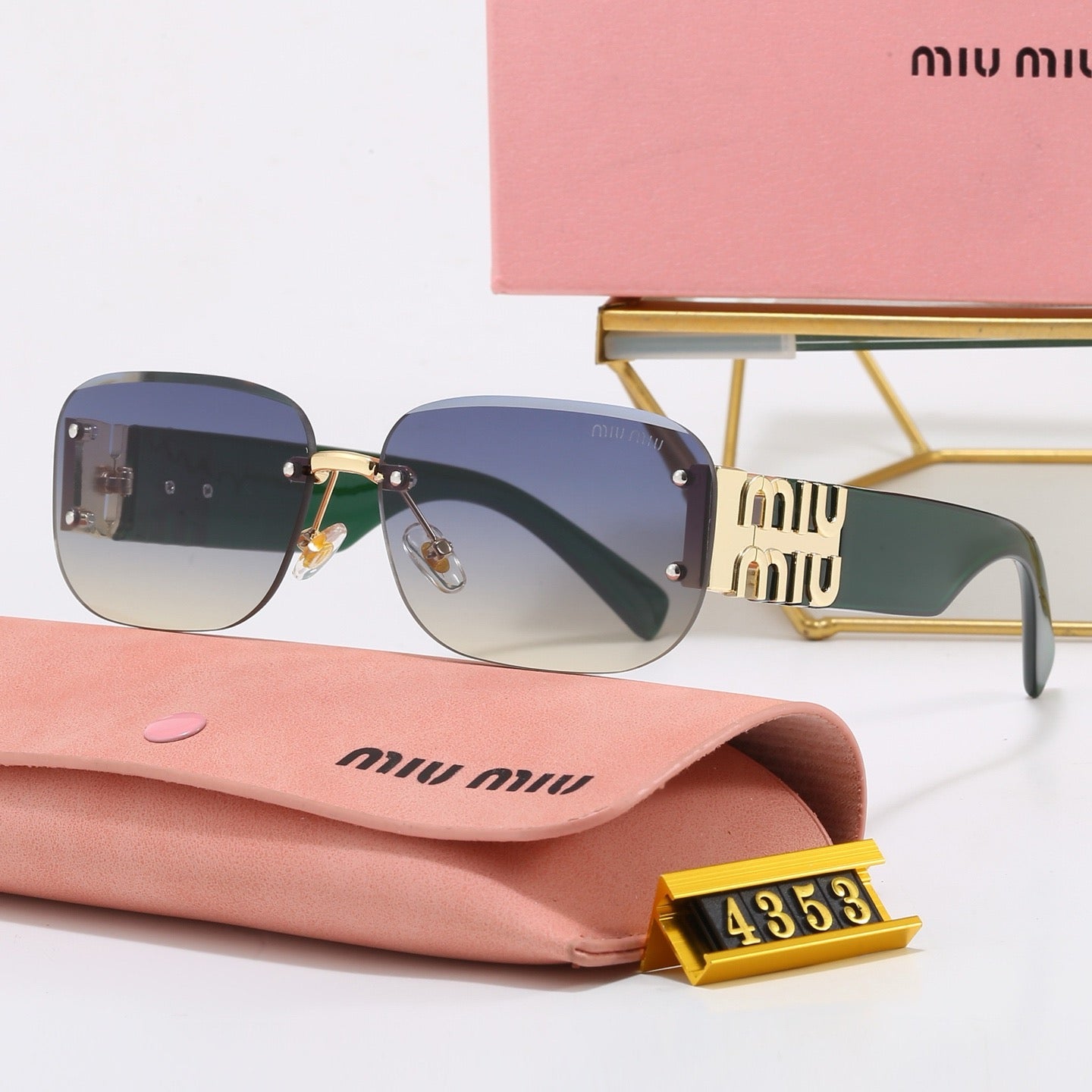 4-Color Fashion "MM" Letter Sunglasses
