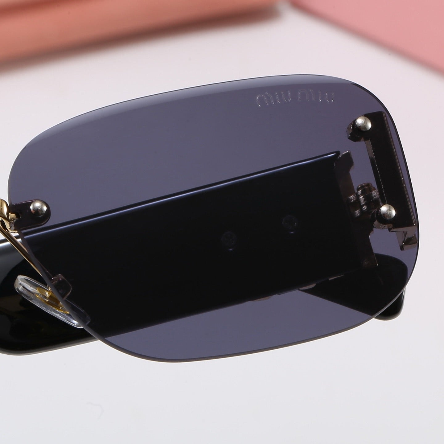 4-Color Fashion "MM" Letter Sunglasses