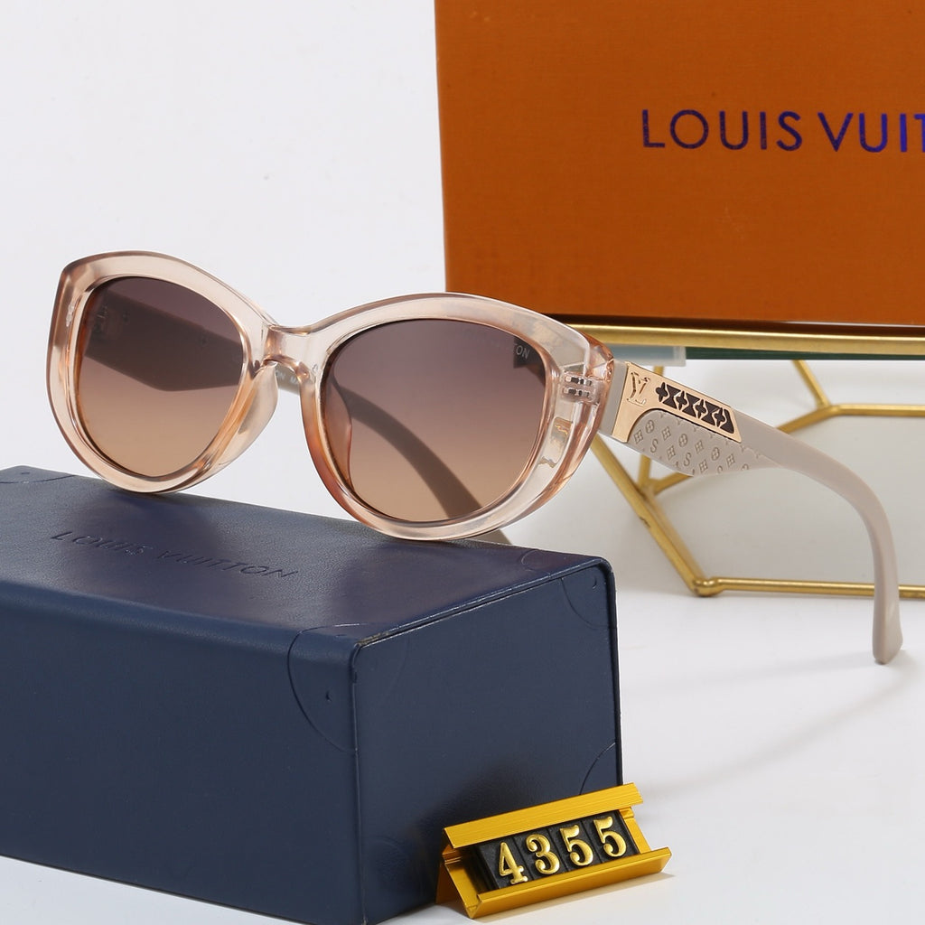 4-Color Stylish Four-Leaf Clover &amp; Letter Sunglasses