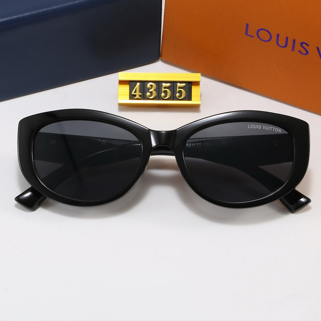 4-Color Stylish Four-Leaf Clover &amp; Letter Sunglasses