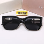 6-Color Fashion Sunglasses with CD Lettering