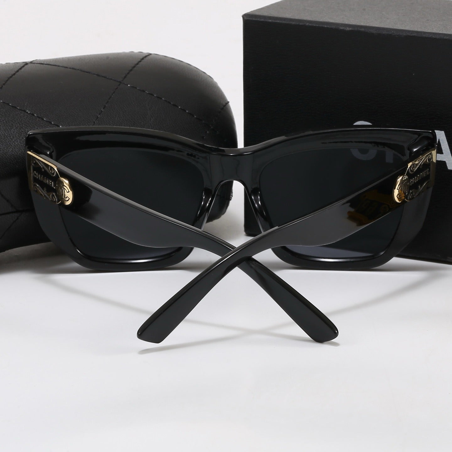 6-Color Stylish "CC" Letter Sunglasses
