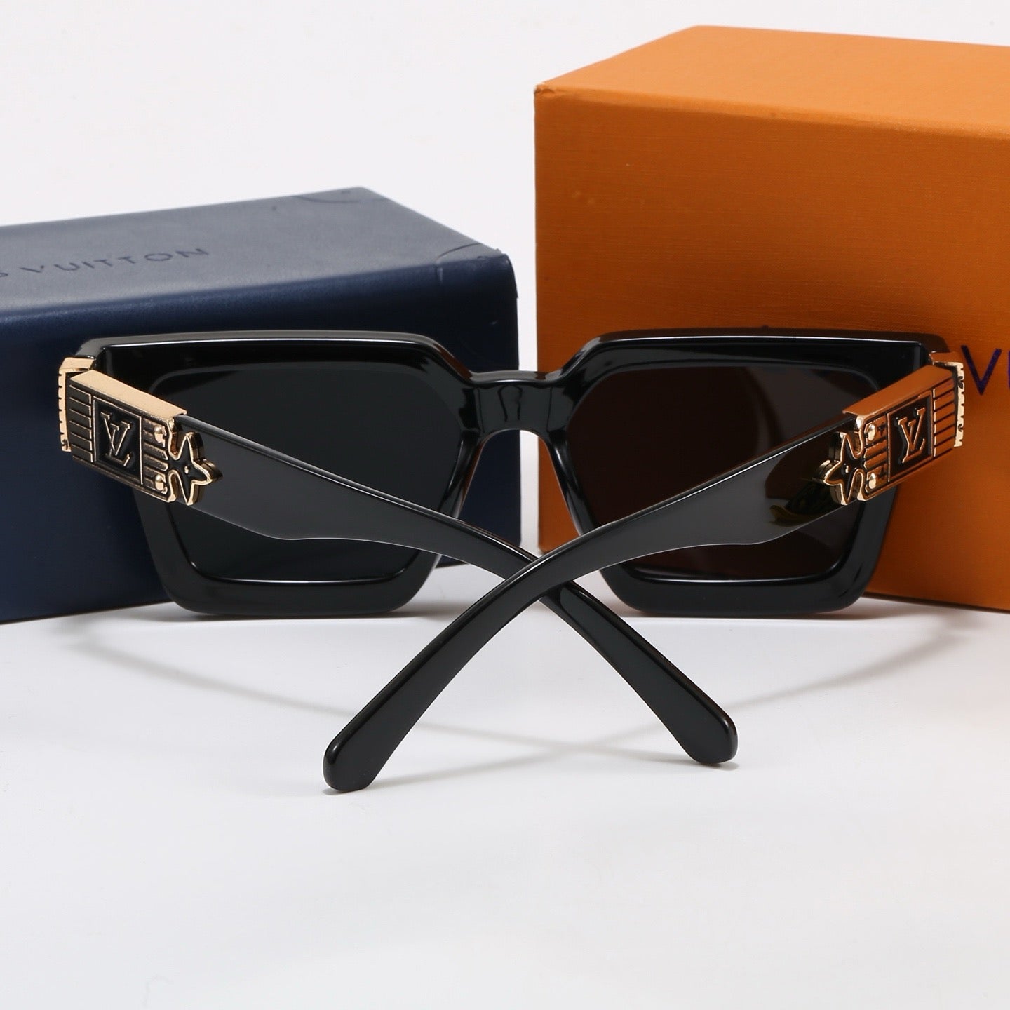5-Color Stylish Four-Leaf Clover &amp; Letter Sunglasses