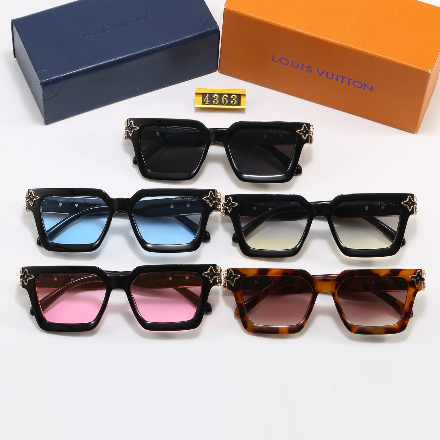 5-Color Stylish Four-Leaf Clover &amp; Letter Sunglasses