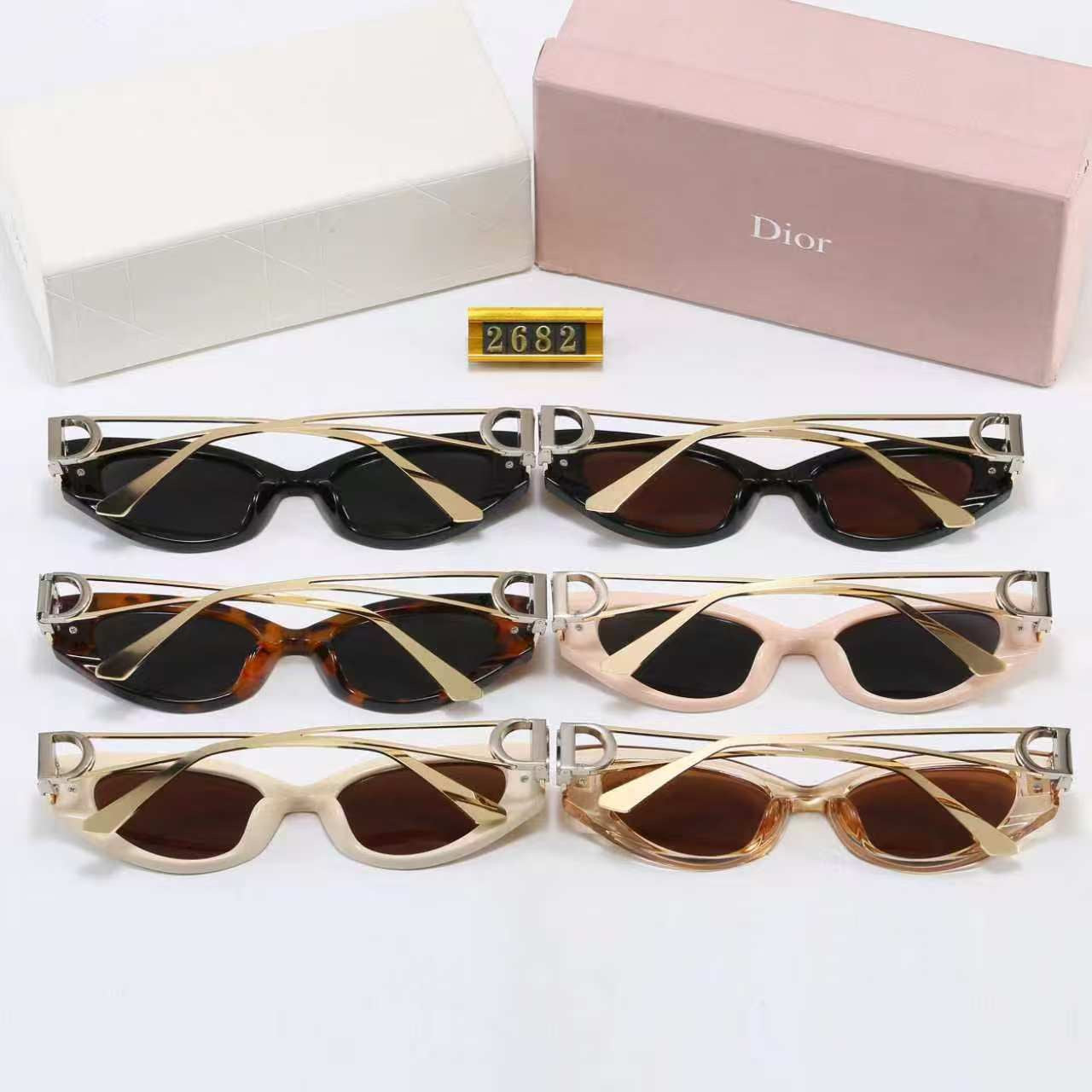 5-Color Stylish CD Letter Sunglasses