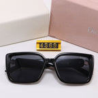7-Color Stylish CD Letter Sunglasses