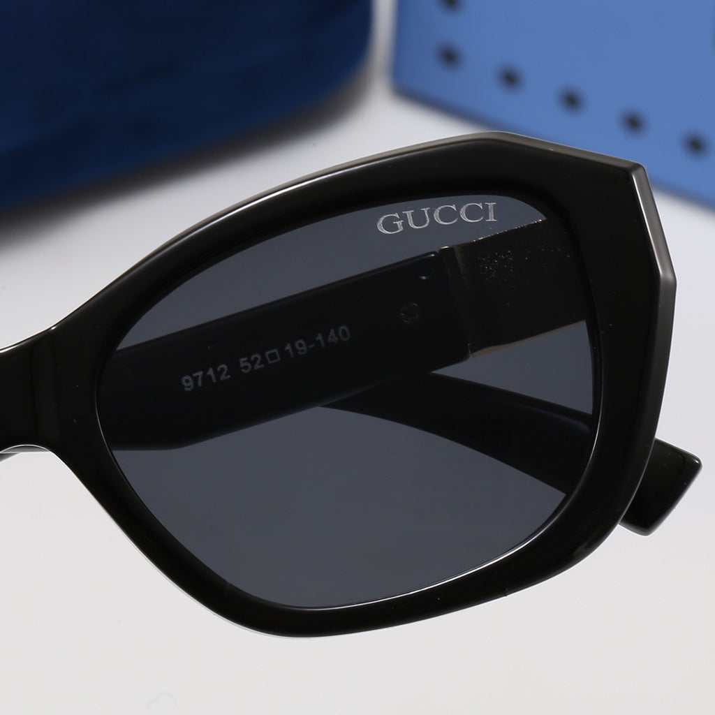 7-Color Stylish GG Letter Sunglasses