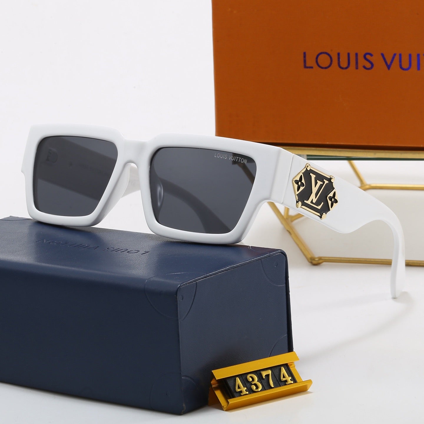 7-Color Fashionable Four-Leaf Clover Sunglasses