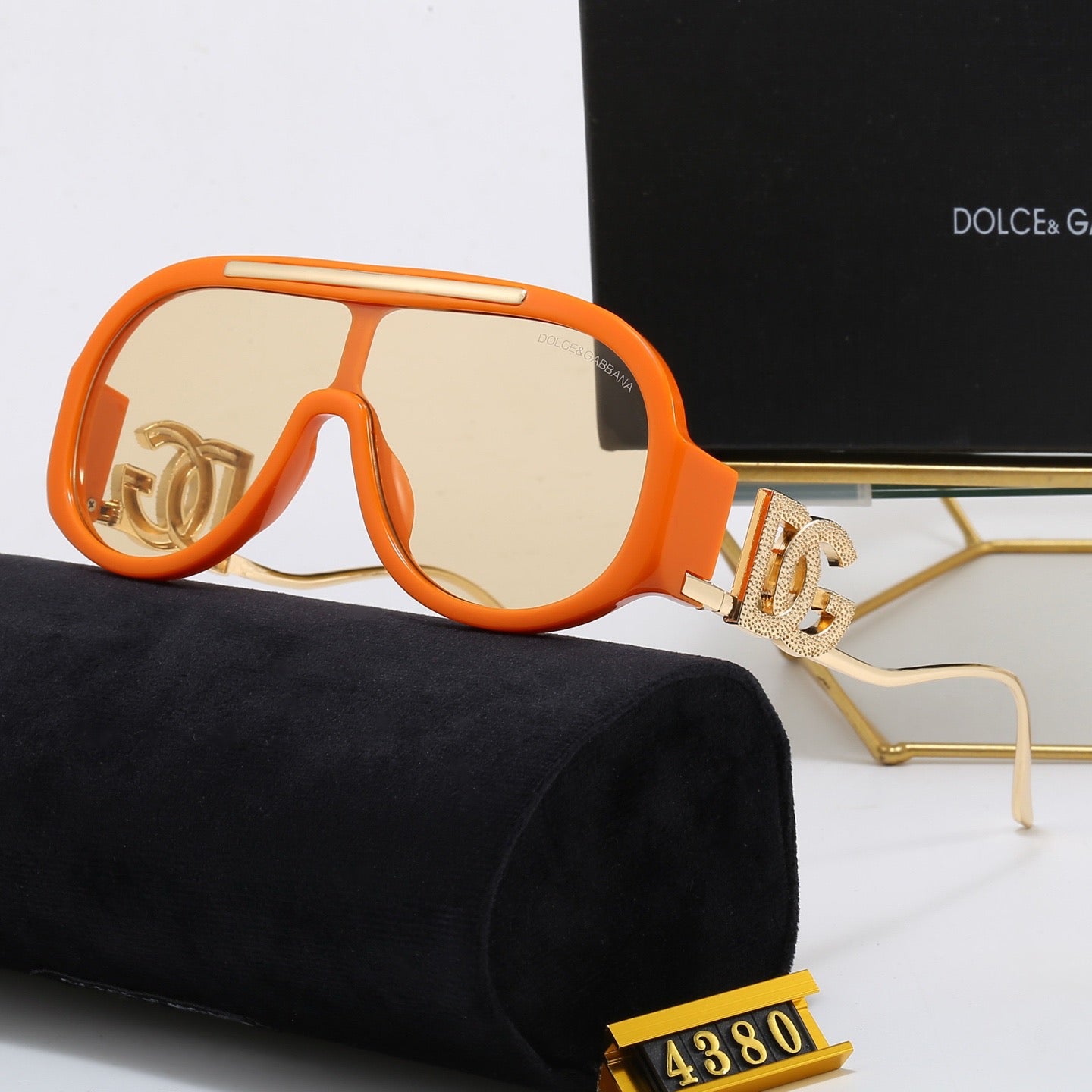 5-Color Stylish DG Letter Sunglasses