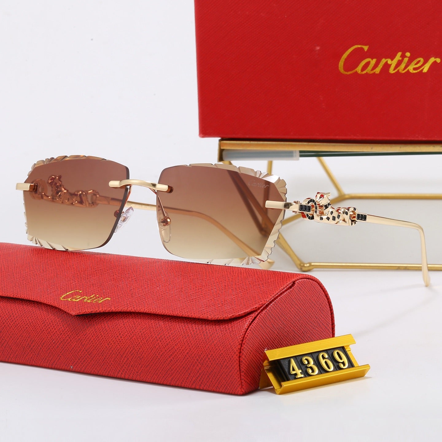 6-Color Stylish CRA Letter Sunglasses