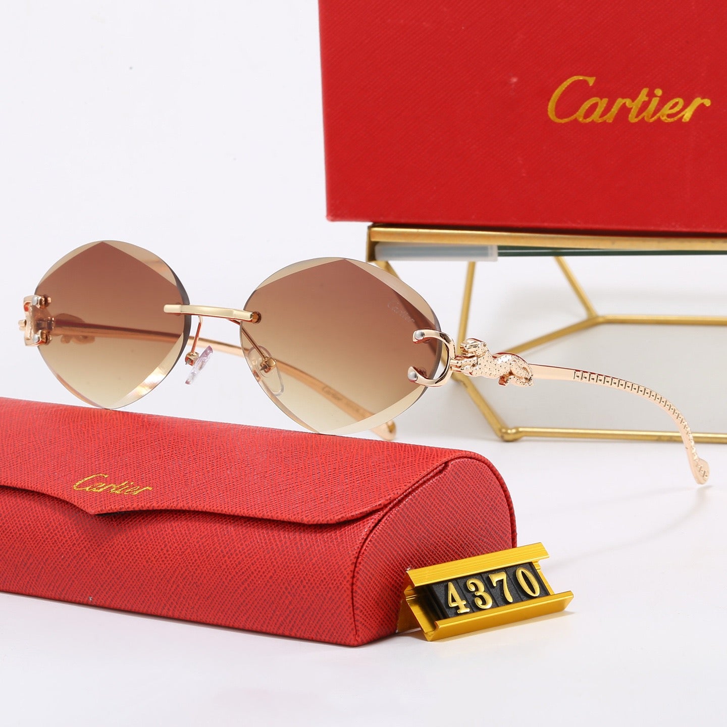 6-Color Stylish CRA Letter Sunglasses