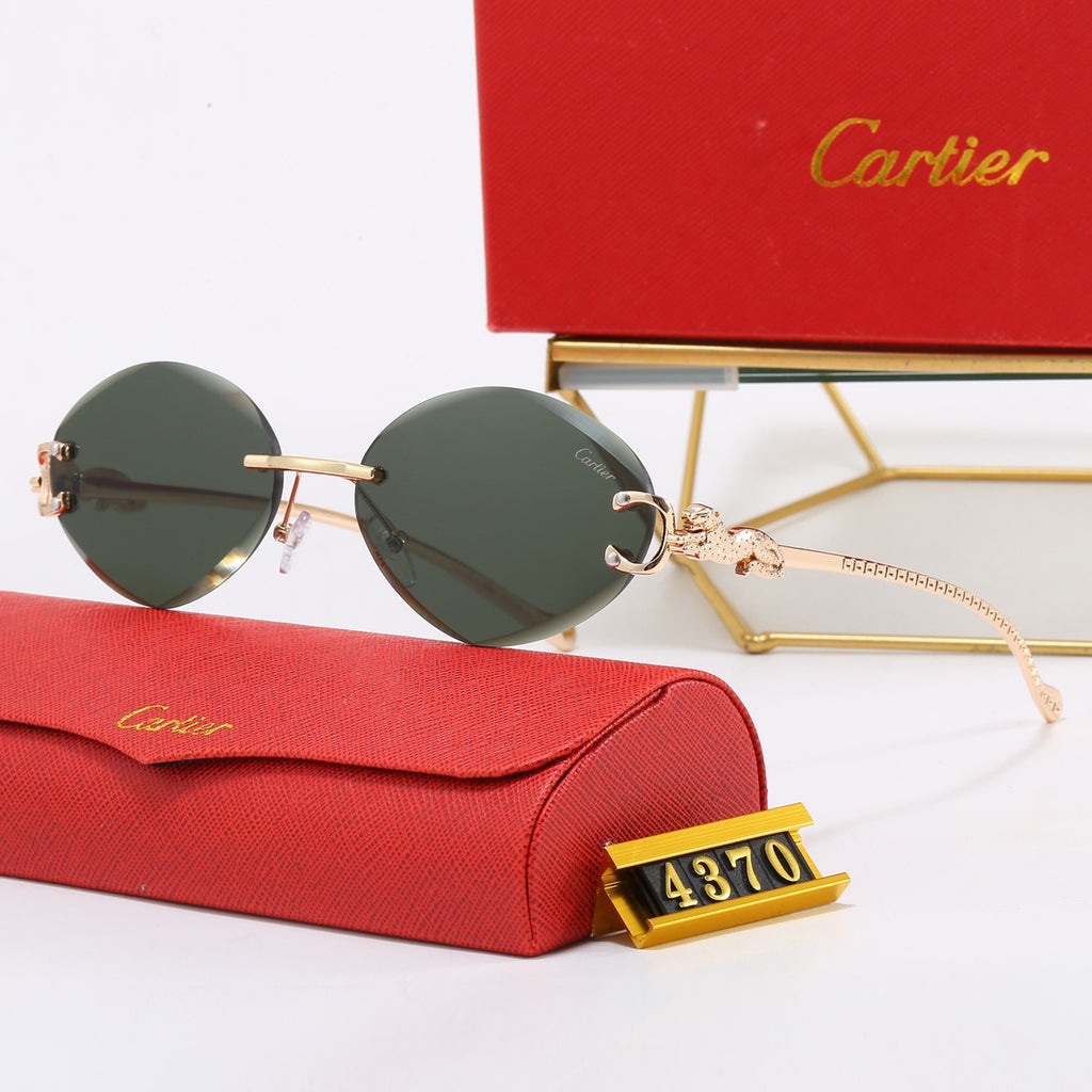 6-Color Stylish CRA Letter Sunglasses