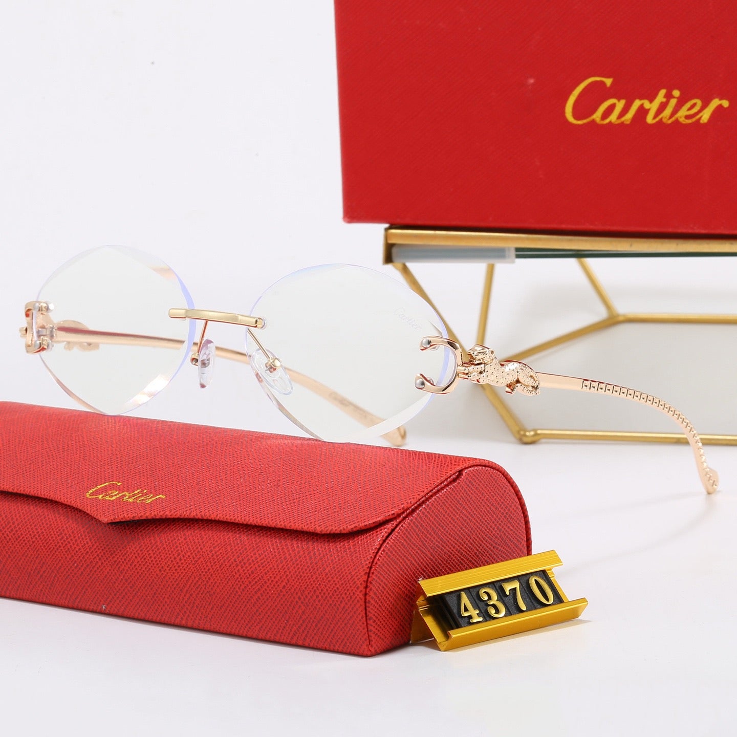 6-Color Stylish CRA Letter Sunglasses