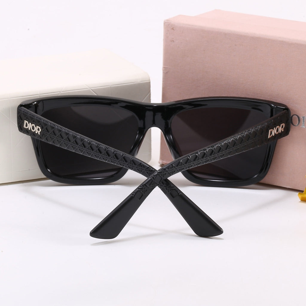 5-Color Stylish DO Letter Sunglasses