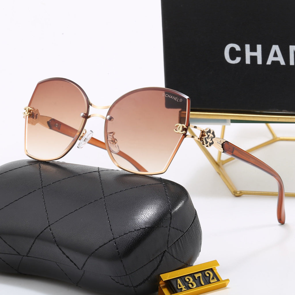 6-Color Stylish CC Letter Sunglasses