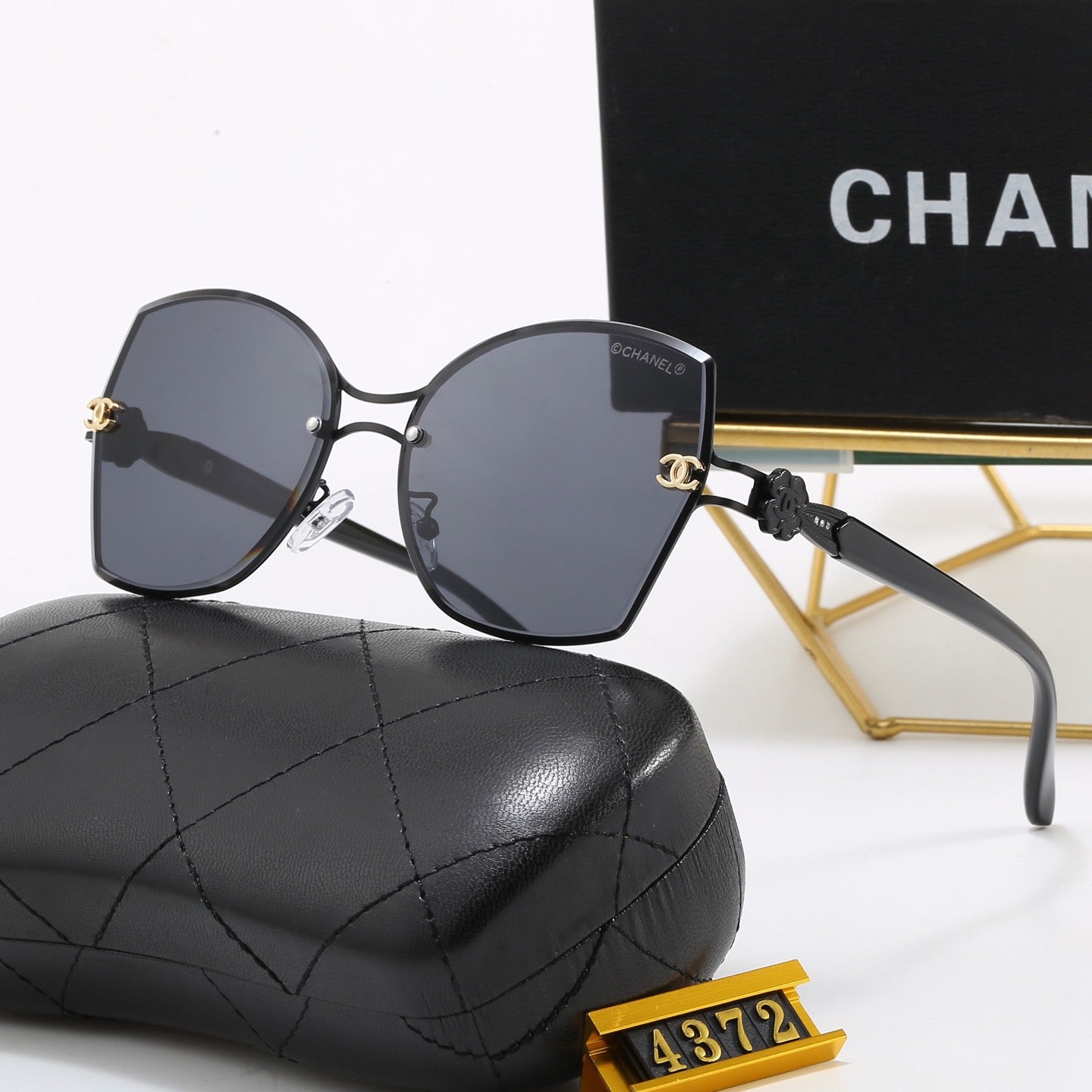 6-Color Stylish CC Letter Sunglasses