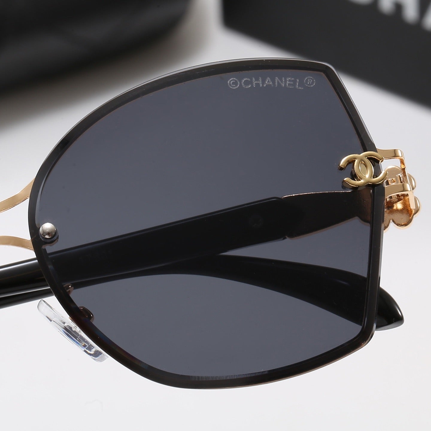 6-Color Stylish CC Letter Sunglasses