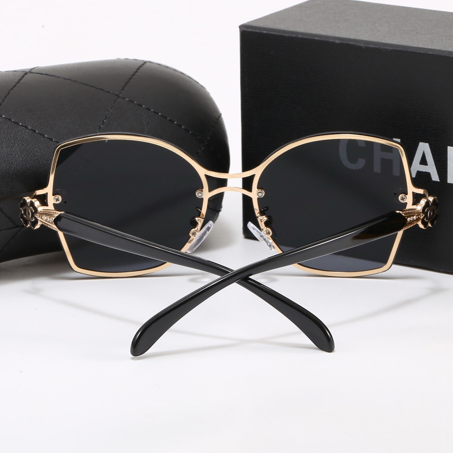 6-Color Stylish CC Letter Sunglasses