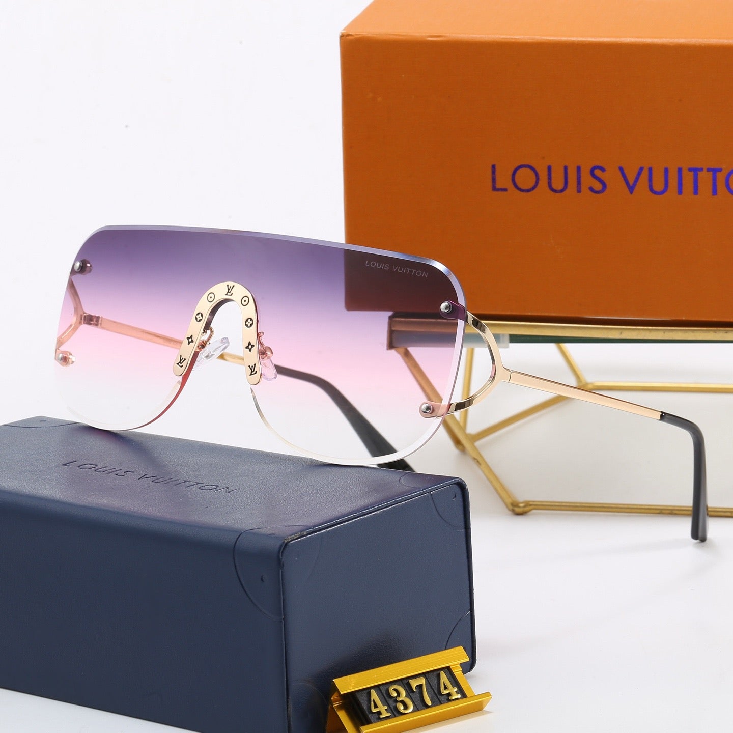 6-Color Stylish Four Leaf Clover Letter Sunglasses