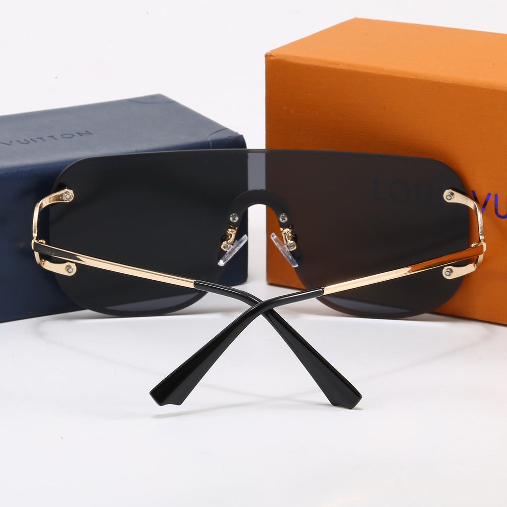 6-Color Stylish Four Leaf Clover Letter Sunglasses