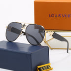 6-Color Stylish Four Leaf Clover Letter Sunglasses