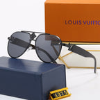 6-Color Stylish Four Leaf Clover Letter Sunglasses