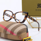 5-Color Stylish BU Letter Sunglasses