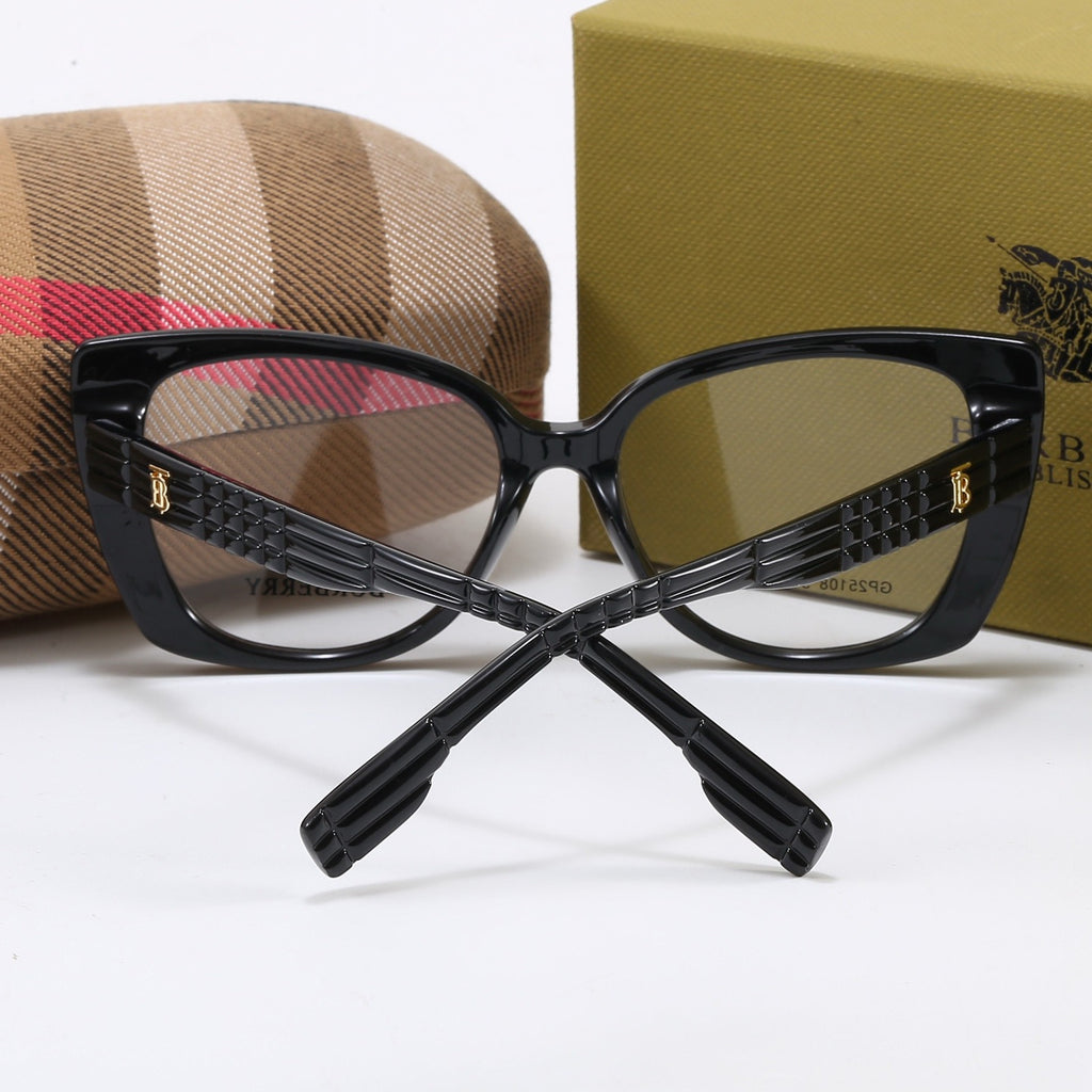 5-Color Stylish BU Letter Sunglasses