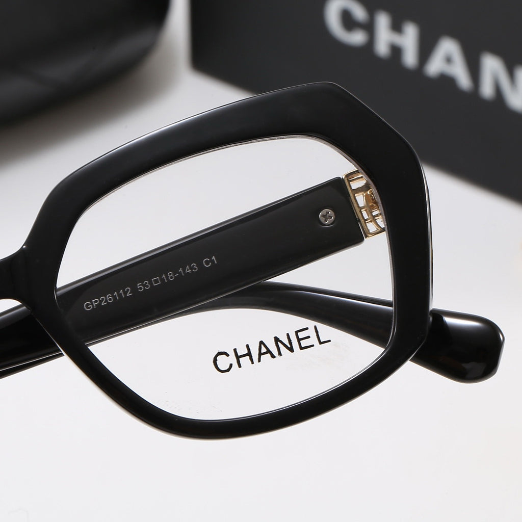 5-Color Stylish CC Letter Sunglasses