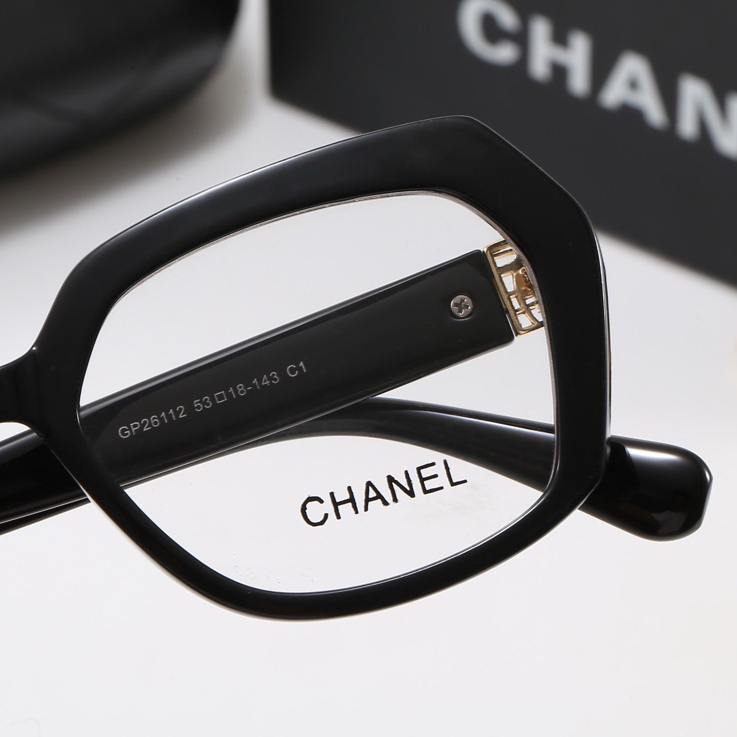 5-Color Stylish CC Letter Sunglasses