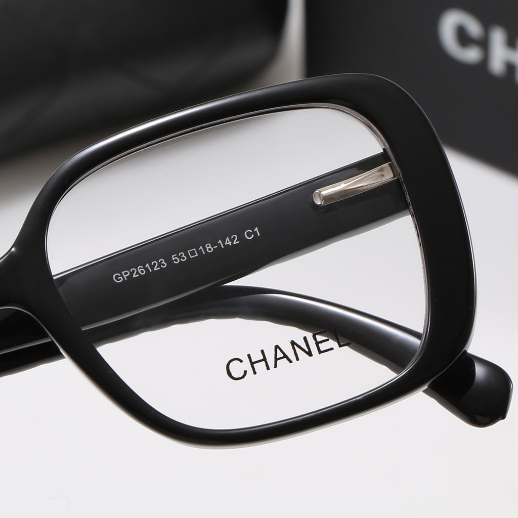 6-Color Stylish CC Letter Sunglasses