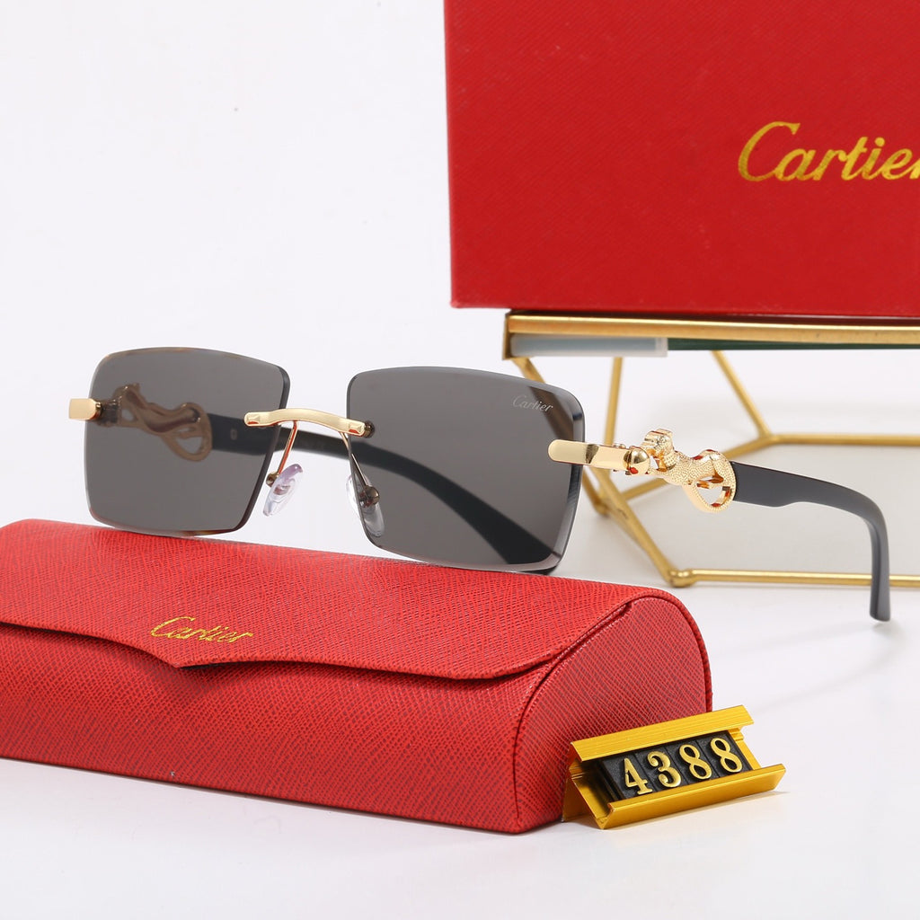 5-Color Stylish CRA Letter Sunglasses