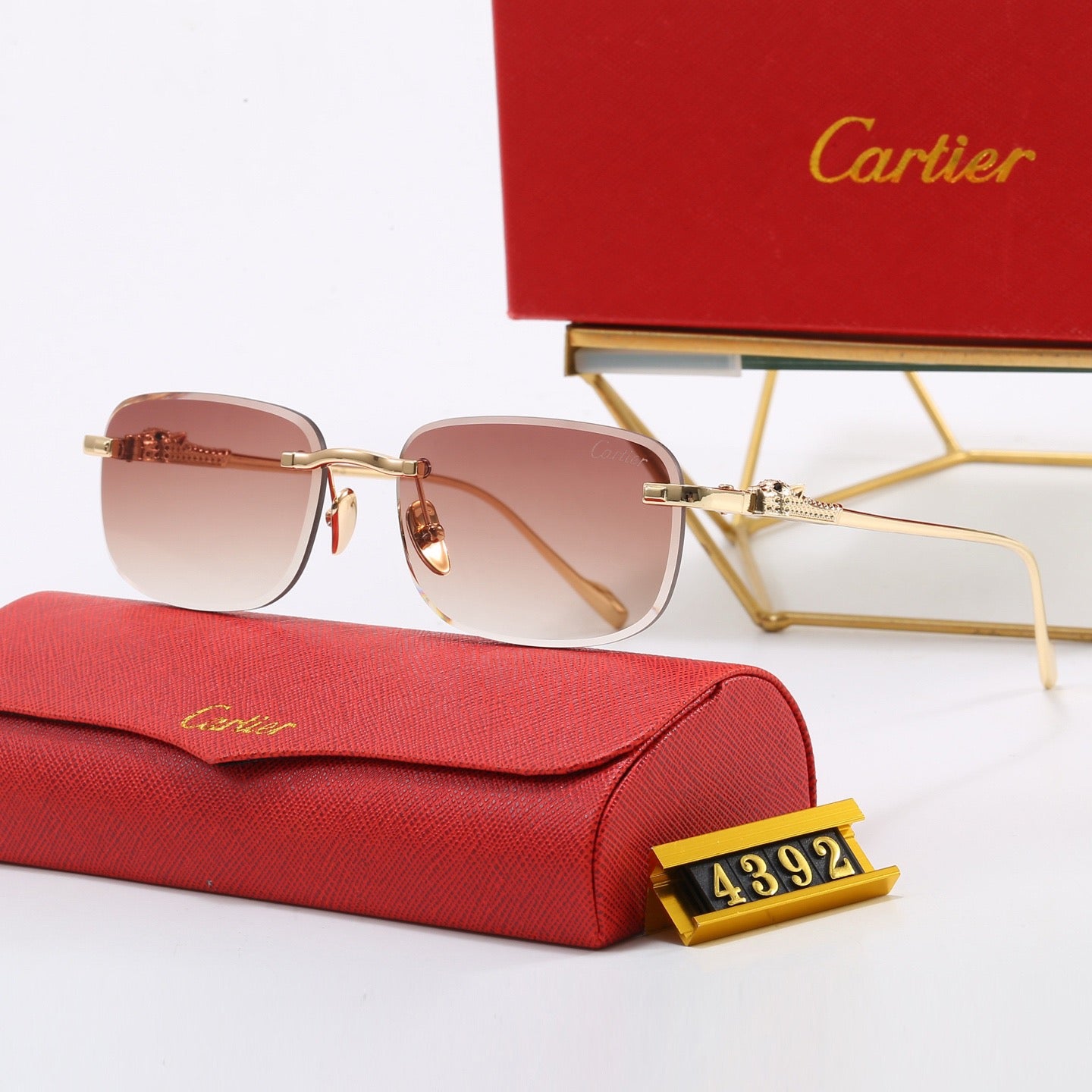 5-Color Stylish CRA Letter Sunglasses