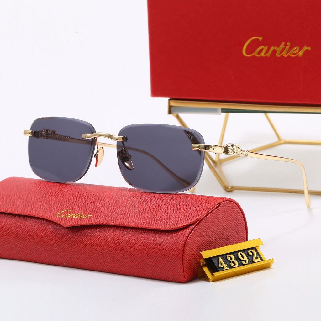 5-Color Stylish CRA Letter Sunglasses