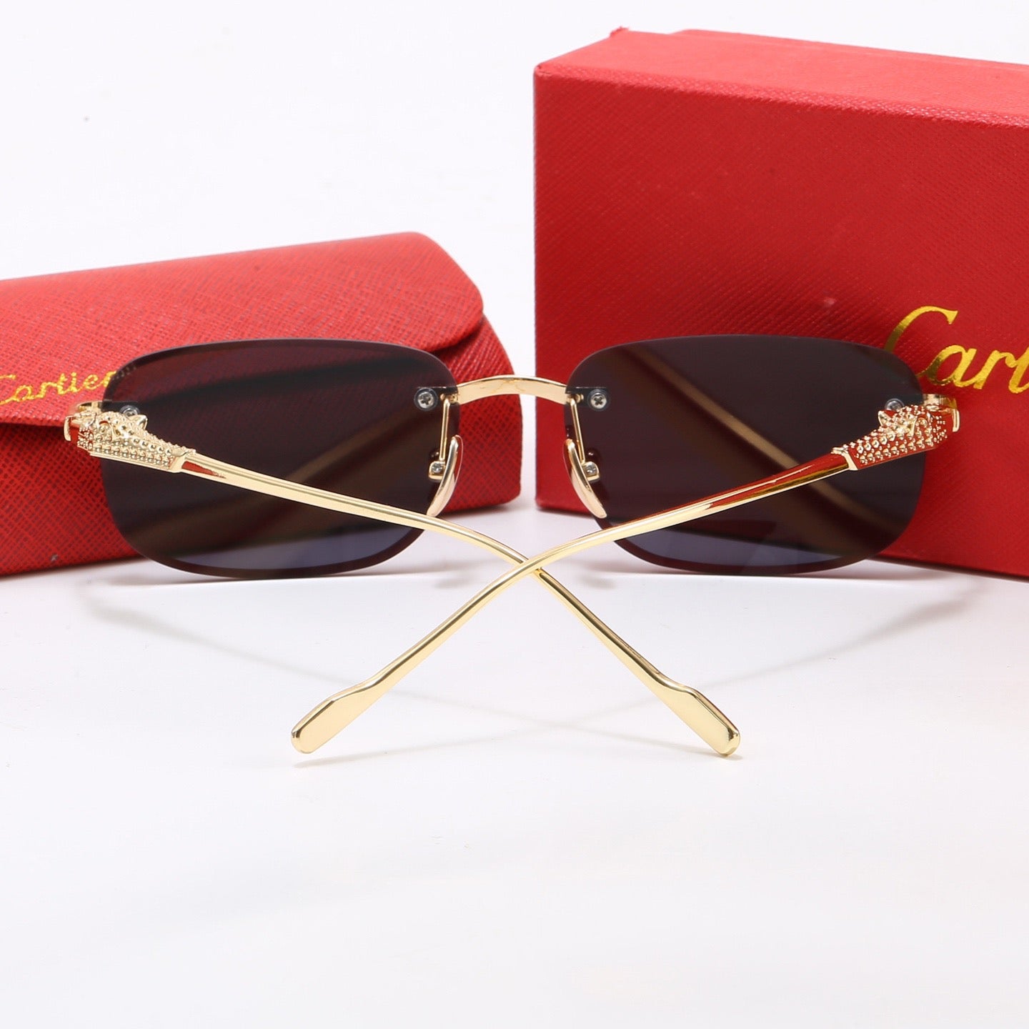 5-Color Stylish CRA Letter Sunglasses