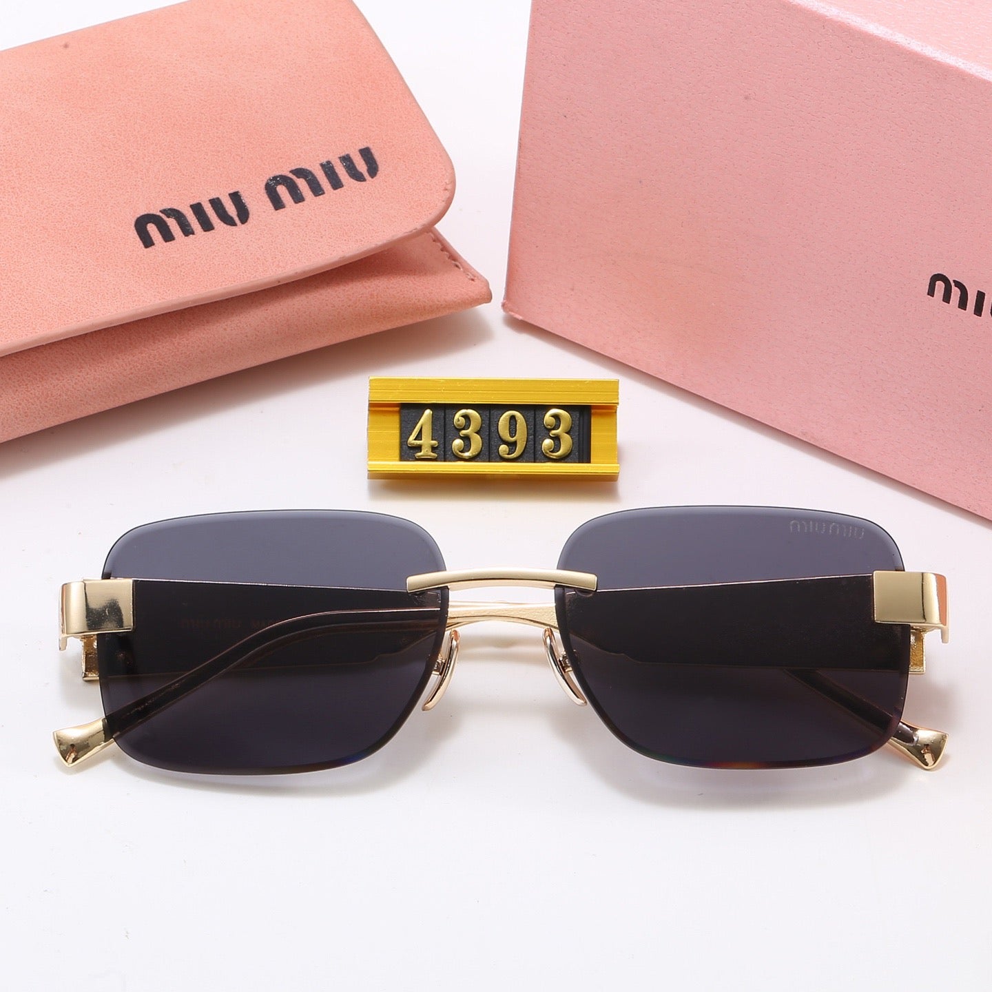 5-Color Stylish MM Letter Sunglasses