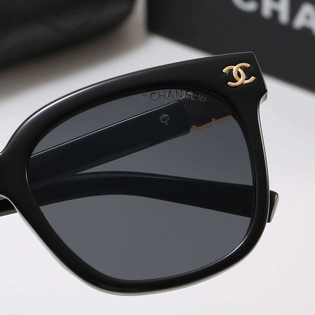 6-Color Stylish CC Letter Sunglasses