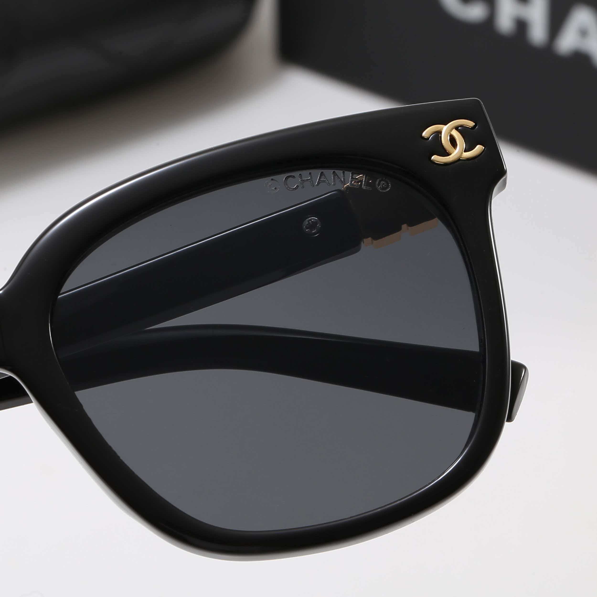 6-Color Stylish CC Letter Sunglasses