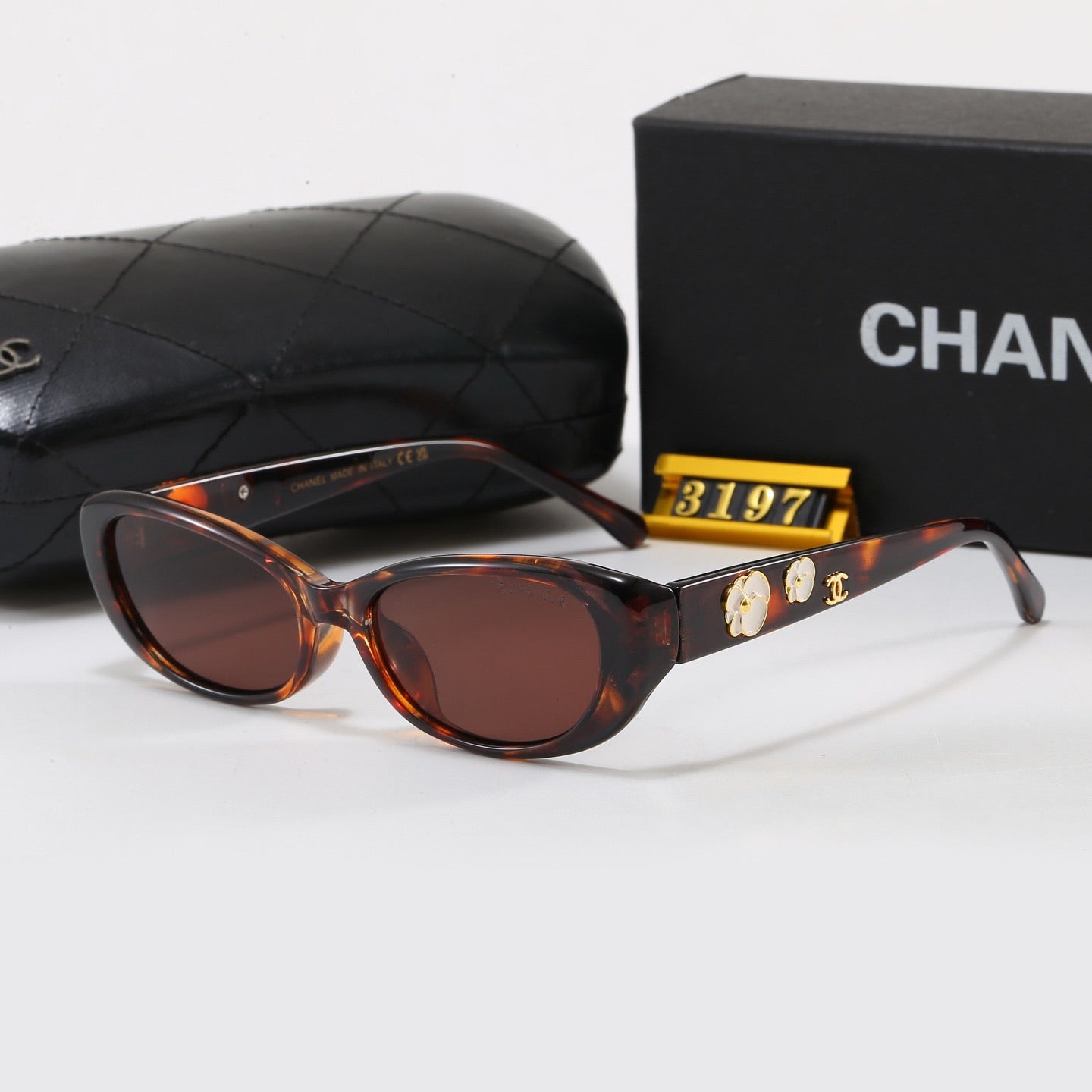 6-Color Stylish CC Letter Sunglasses