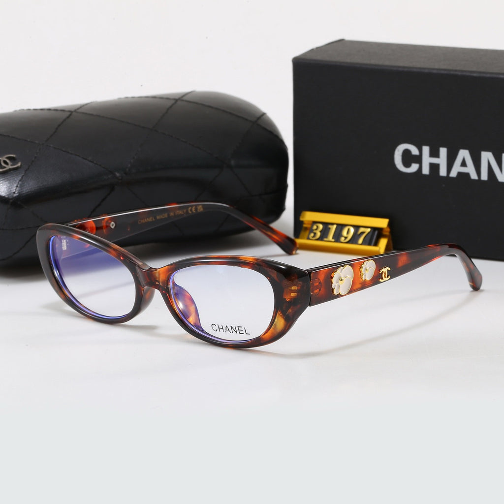 6-Color Stylish CC Letter Sunglasses