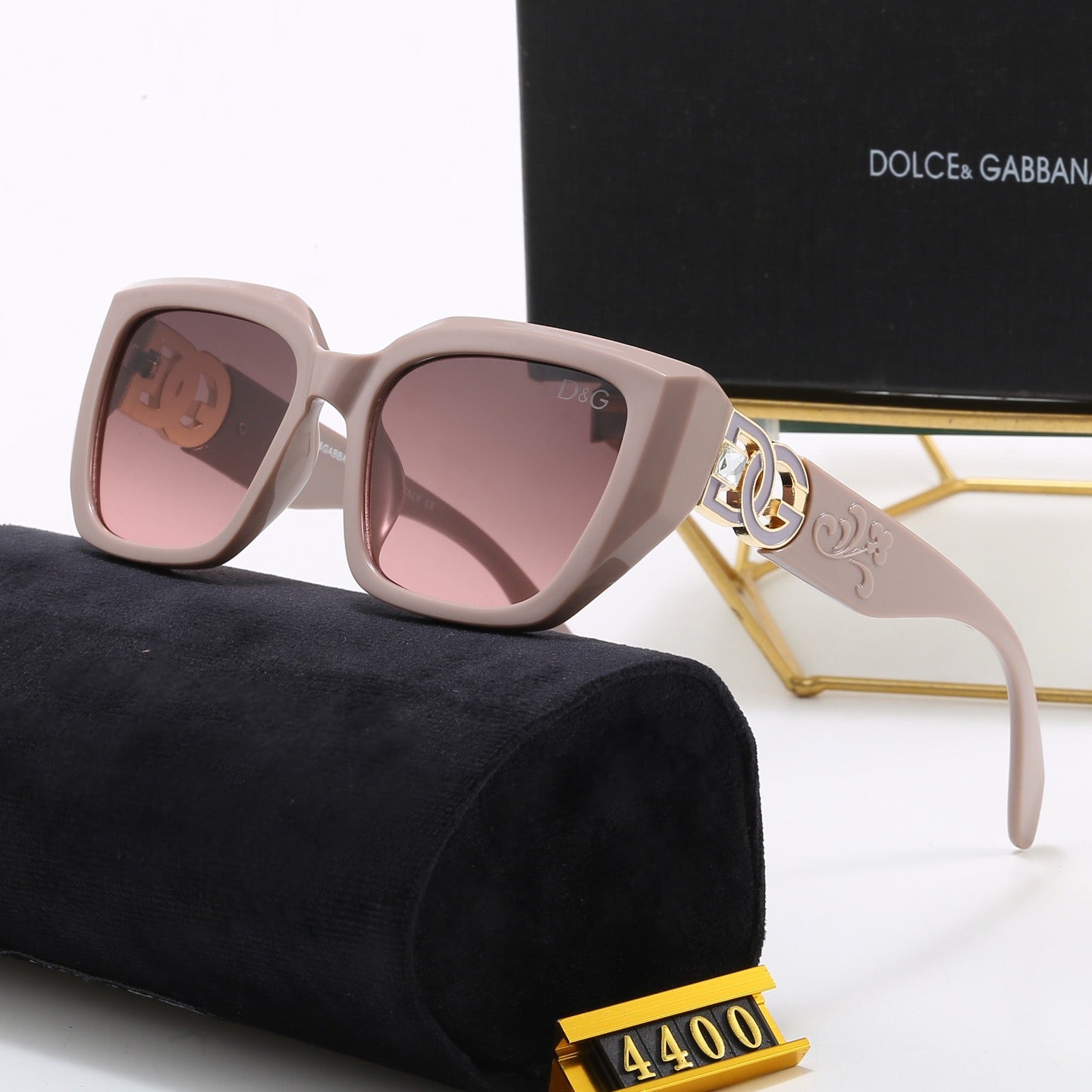 7-Color Stylish DG Letter Sunglasses